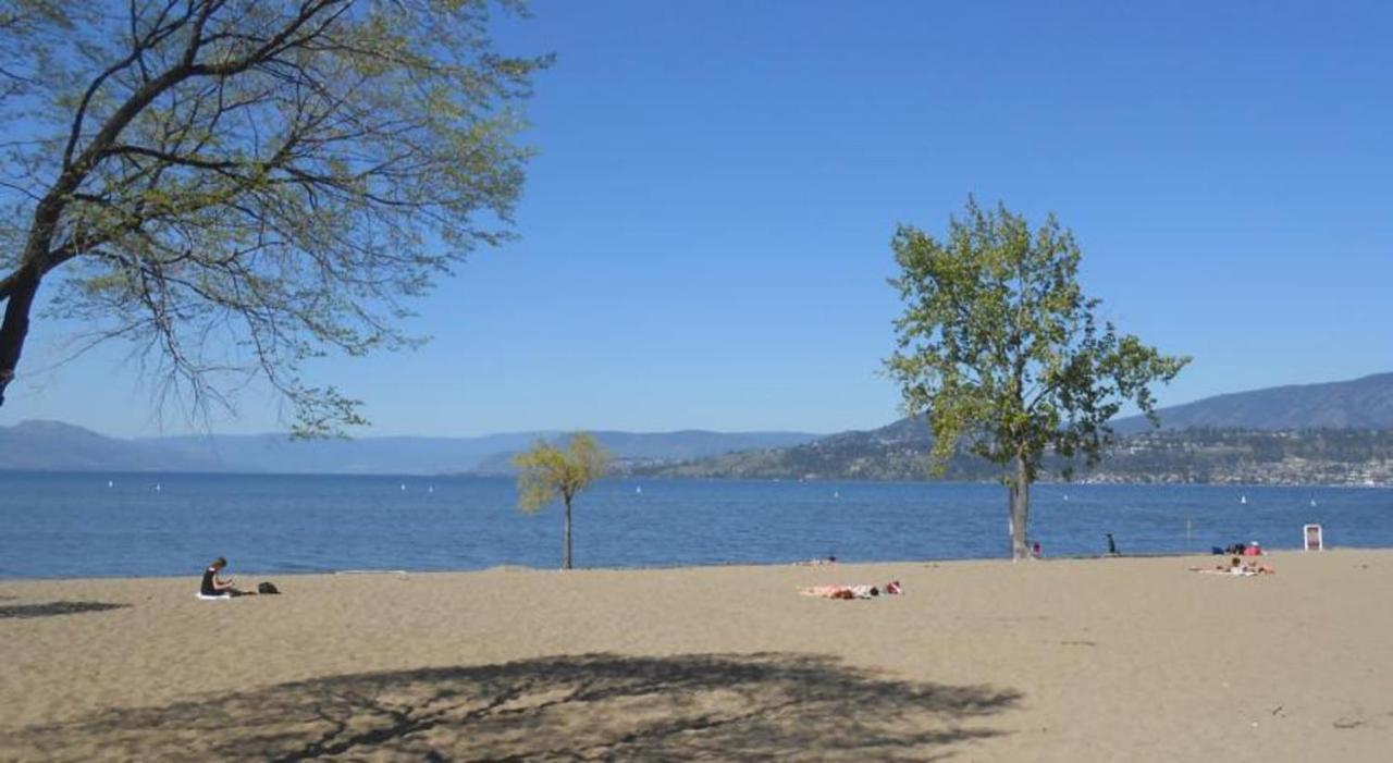 Chesterfield Inn Kelowna Exteriör bild